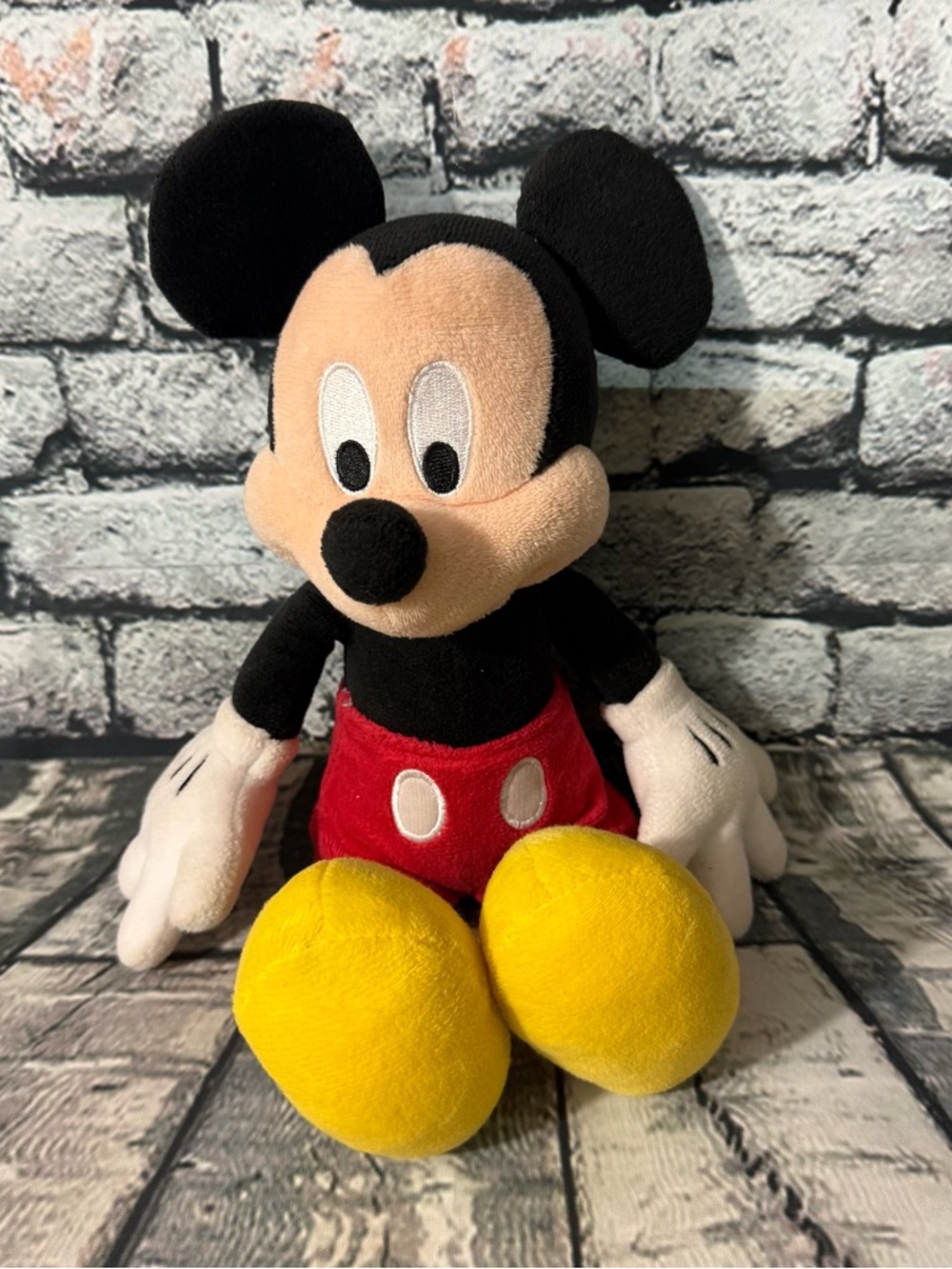 Disney’s Mickey Mouse 11” Plush Stuffed Toy (DSPL-06)